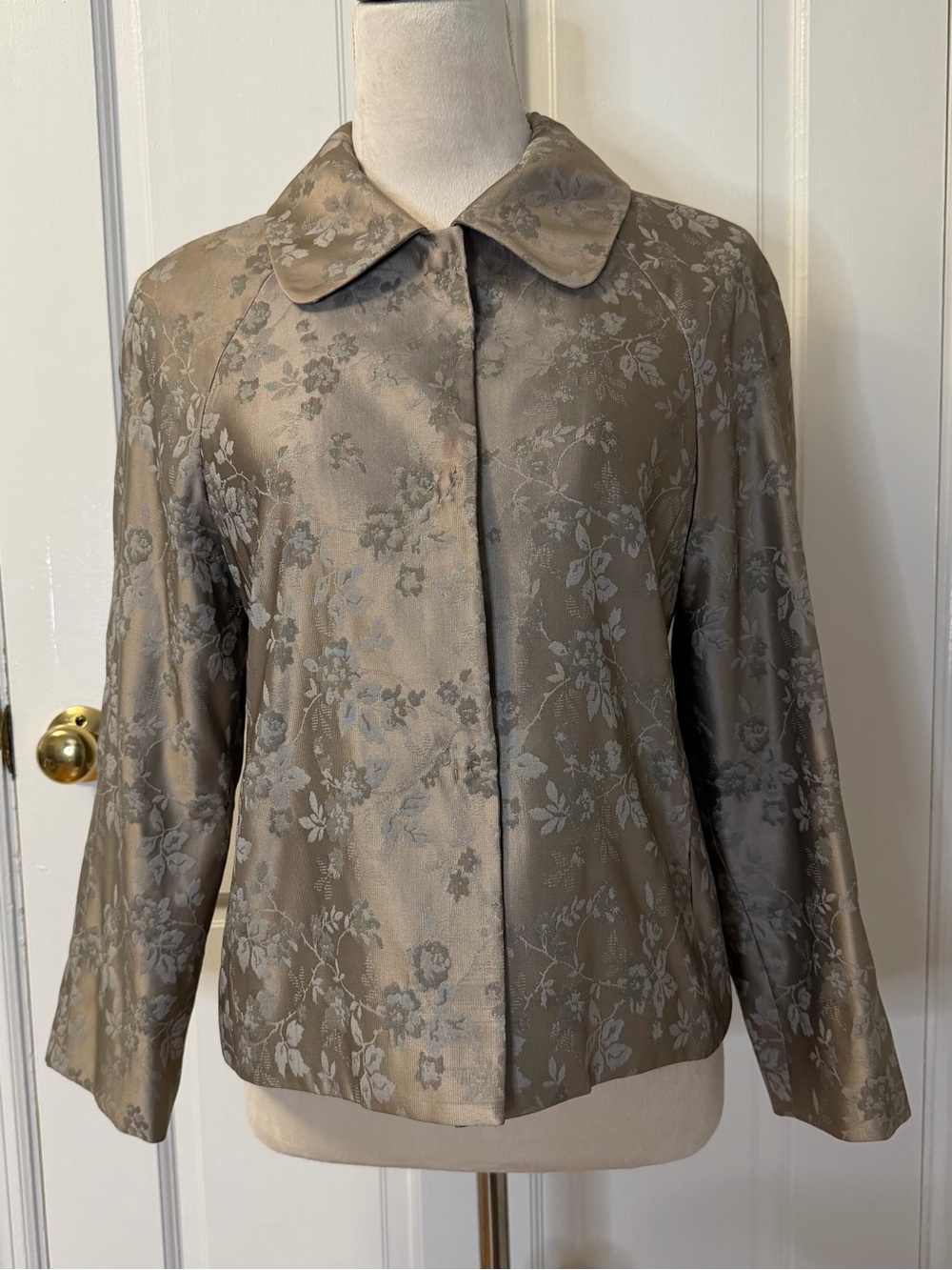 Theory Women’s Tonal Floral Print Jacquard /Brocade Cropped Blazer Jacket, XSP